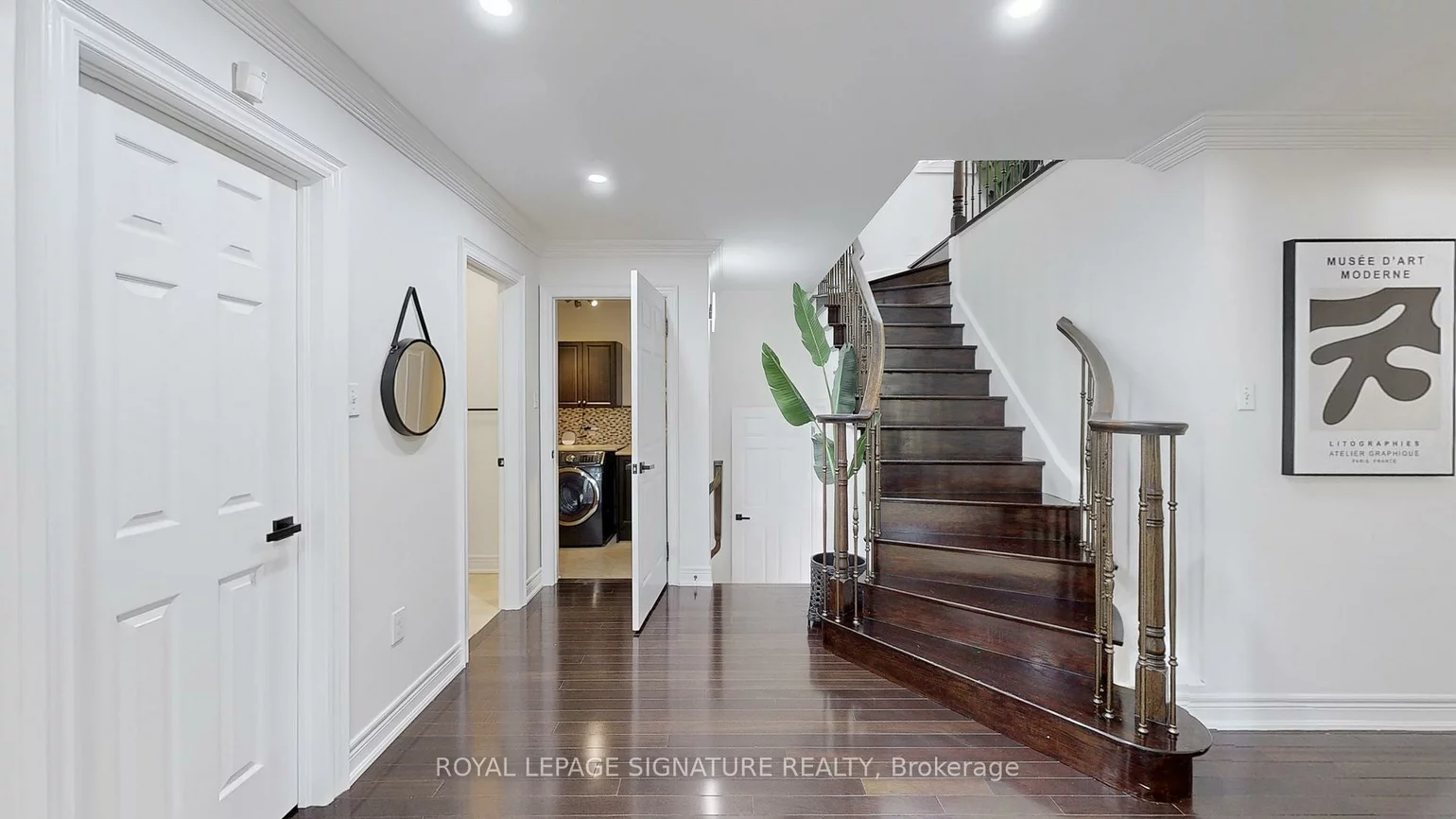 6412, Newcombe, East Credit, Mississauga