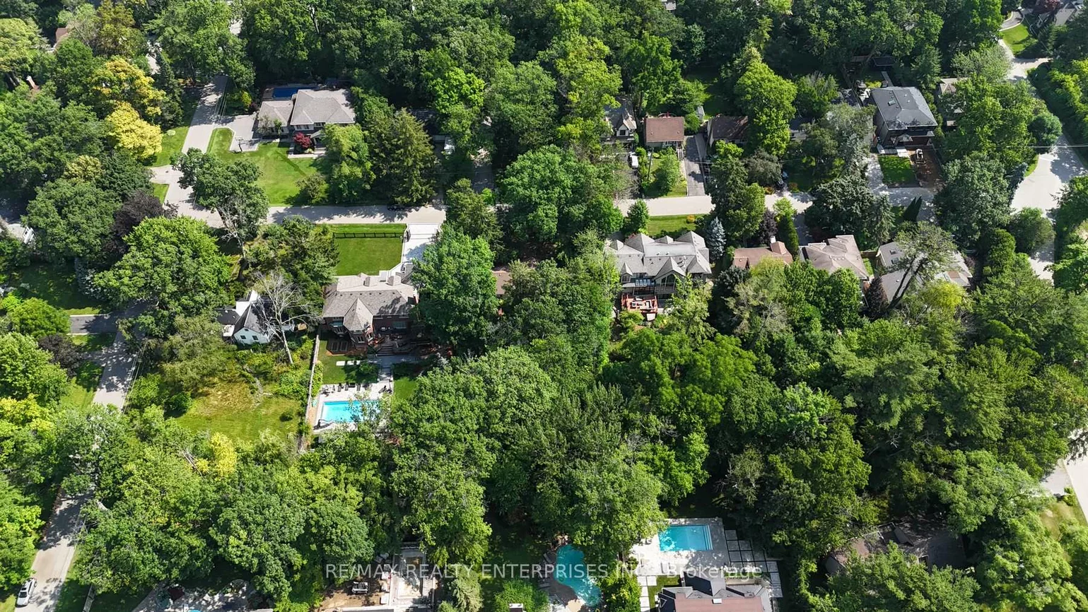 1252, Mona, Mineola, Mississauga