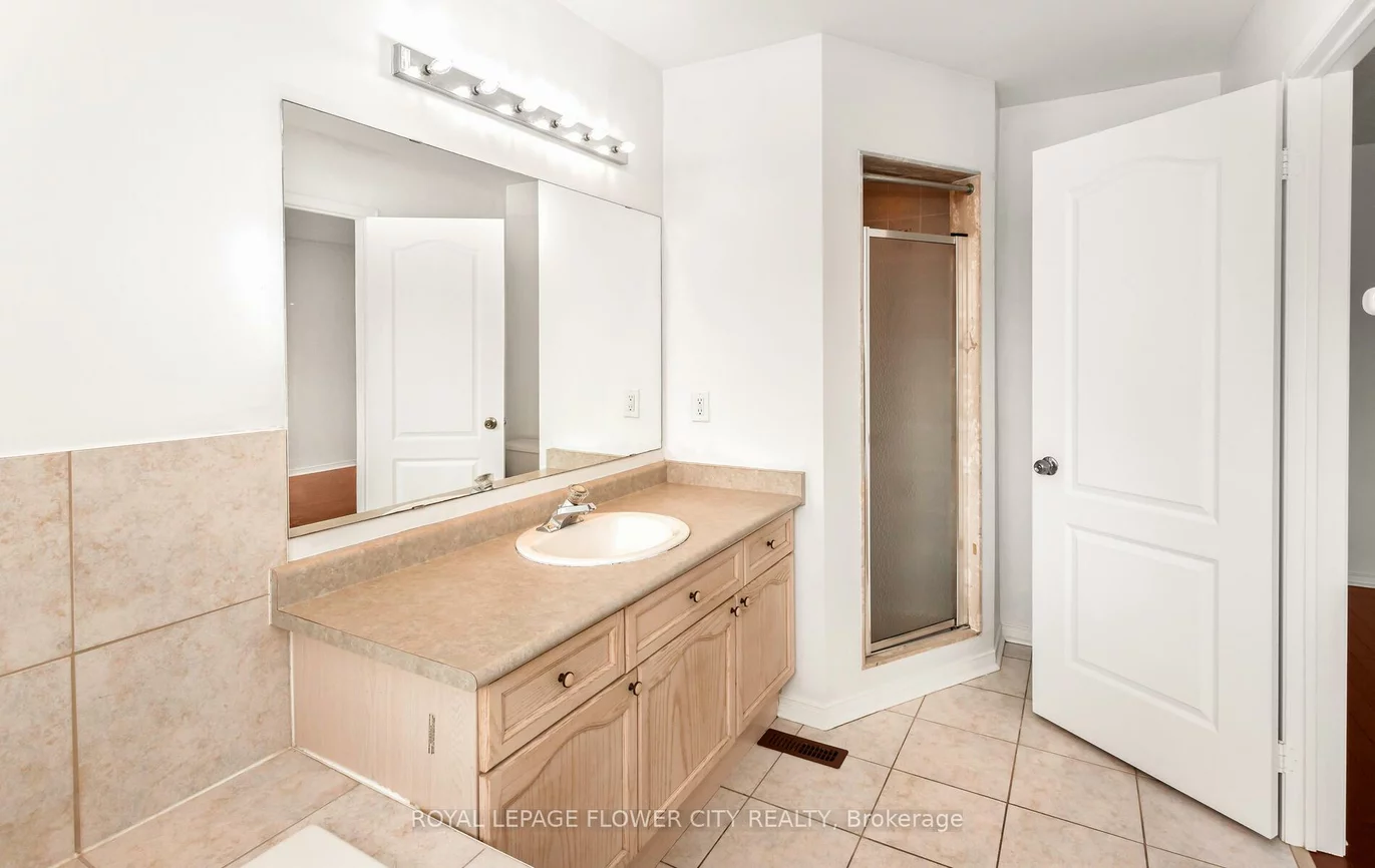 5908, Stonebriar, East Credit, Mississauga