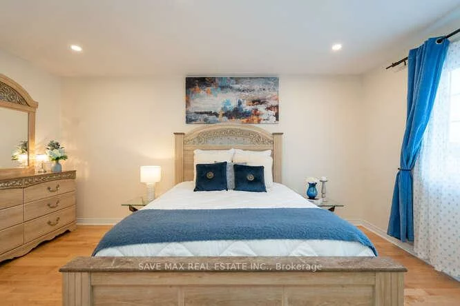 3452, Eglinton, Churchill Meadows, Mississauga