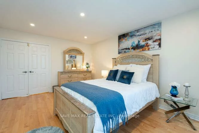 3452, Eglinton, Churchill Meadows, Mississauga