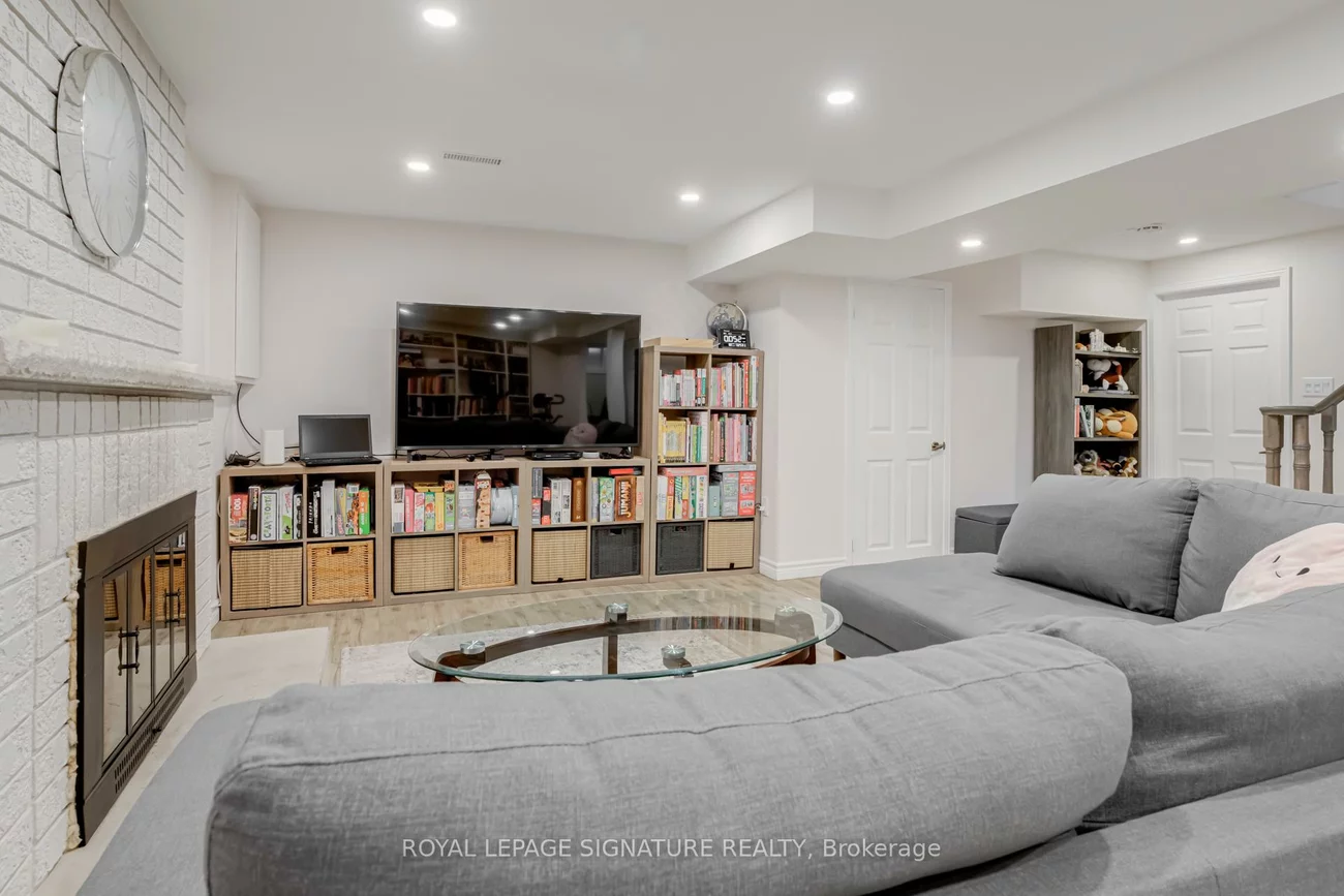 1013, Cutler, Lorne Park, Mississauga