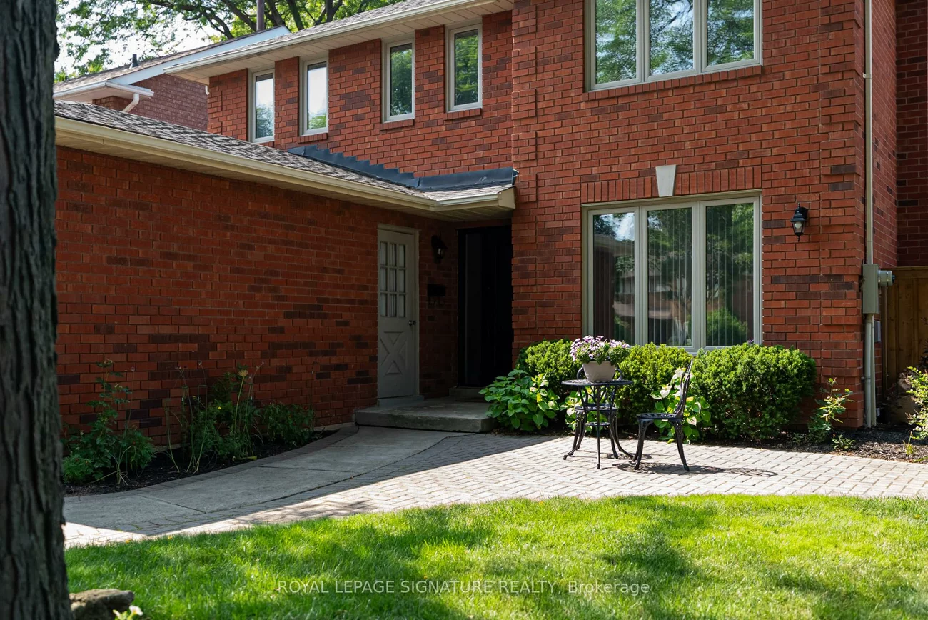 1013, Cutler, Lorne Park, Mississauga