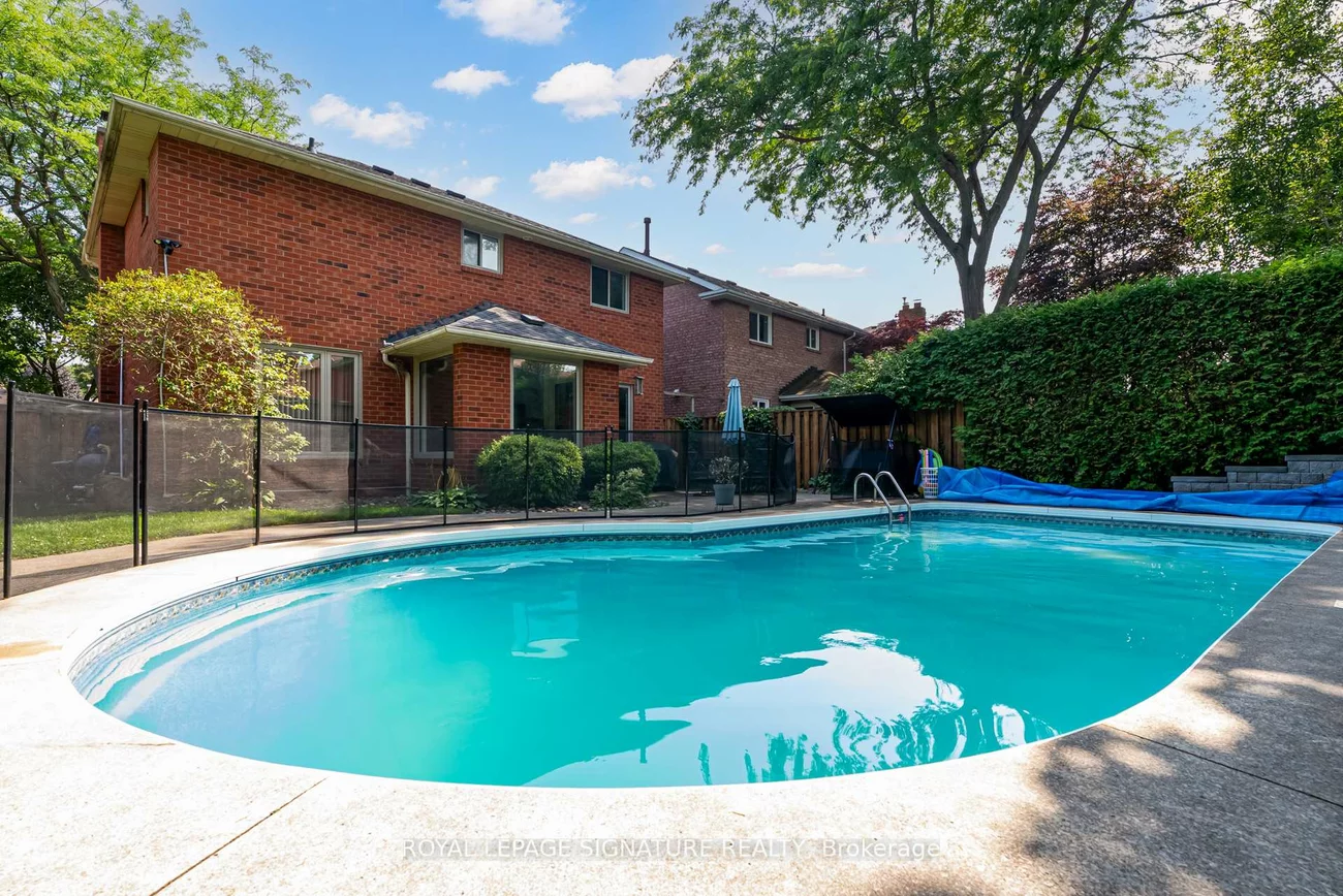 1013, Cutler, Lorne Park, Mississauga