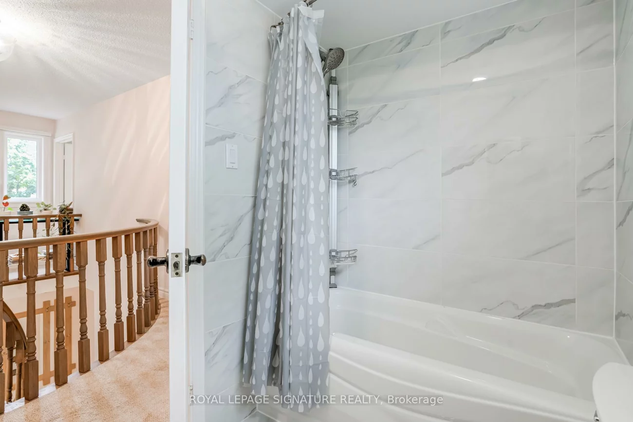 1013, Cutler, Lorne Park, Mississauga