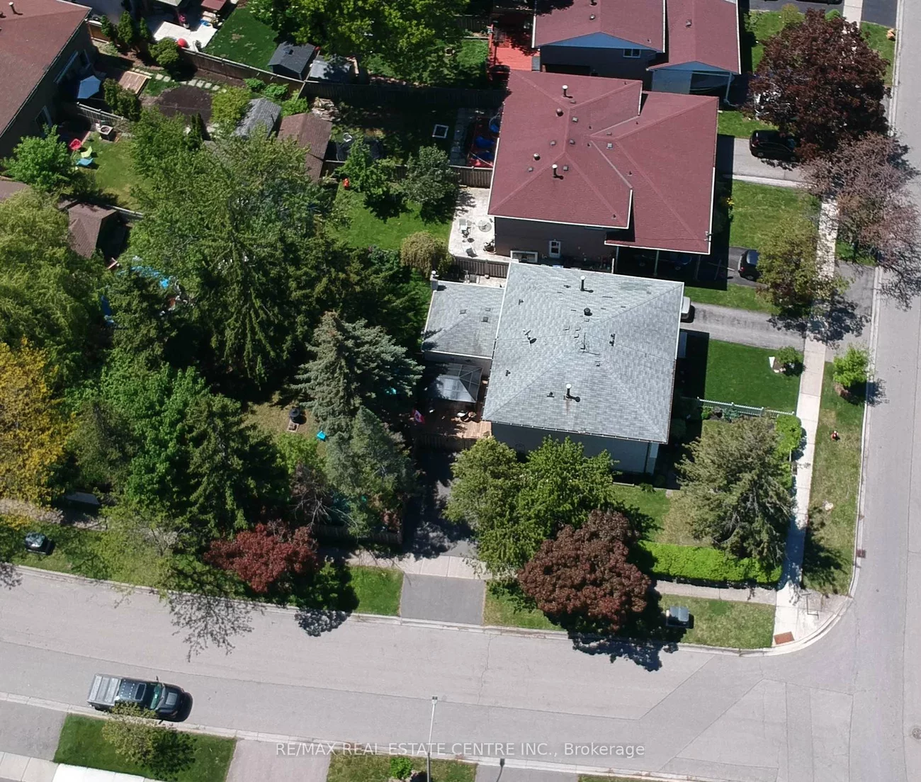 1174, Fairdale, Erindale, Mississauga