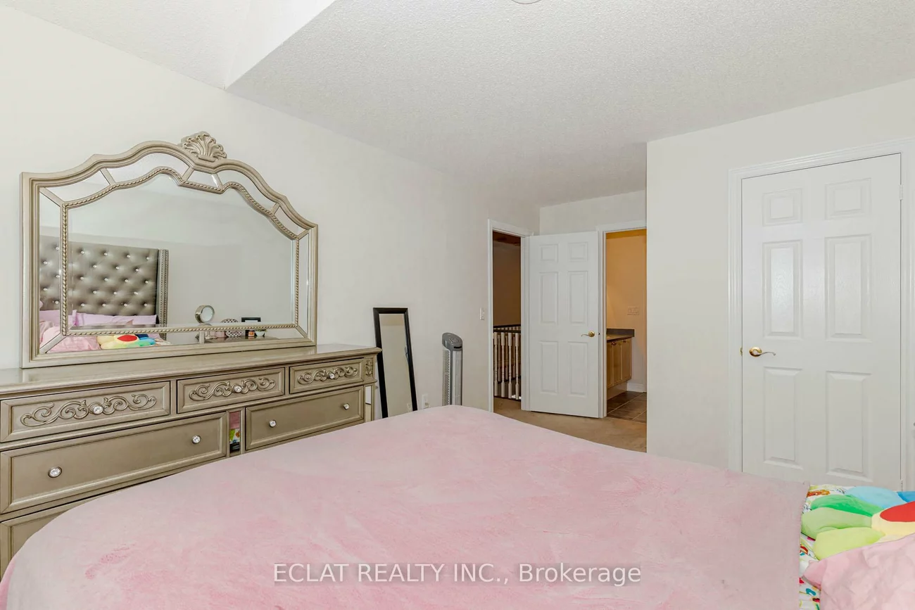 3513, Stonecutter, Churchill Meadows, Mississauga