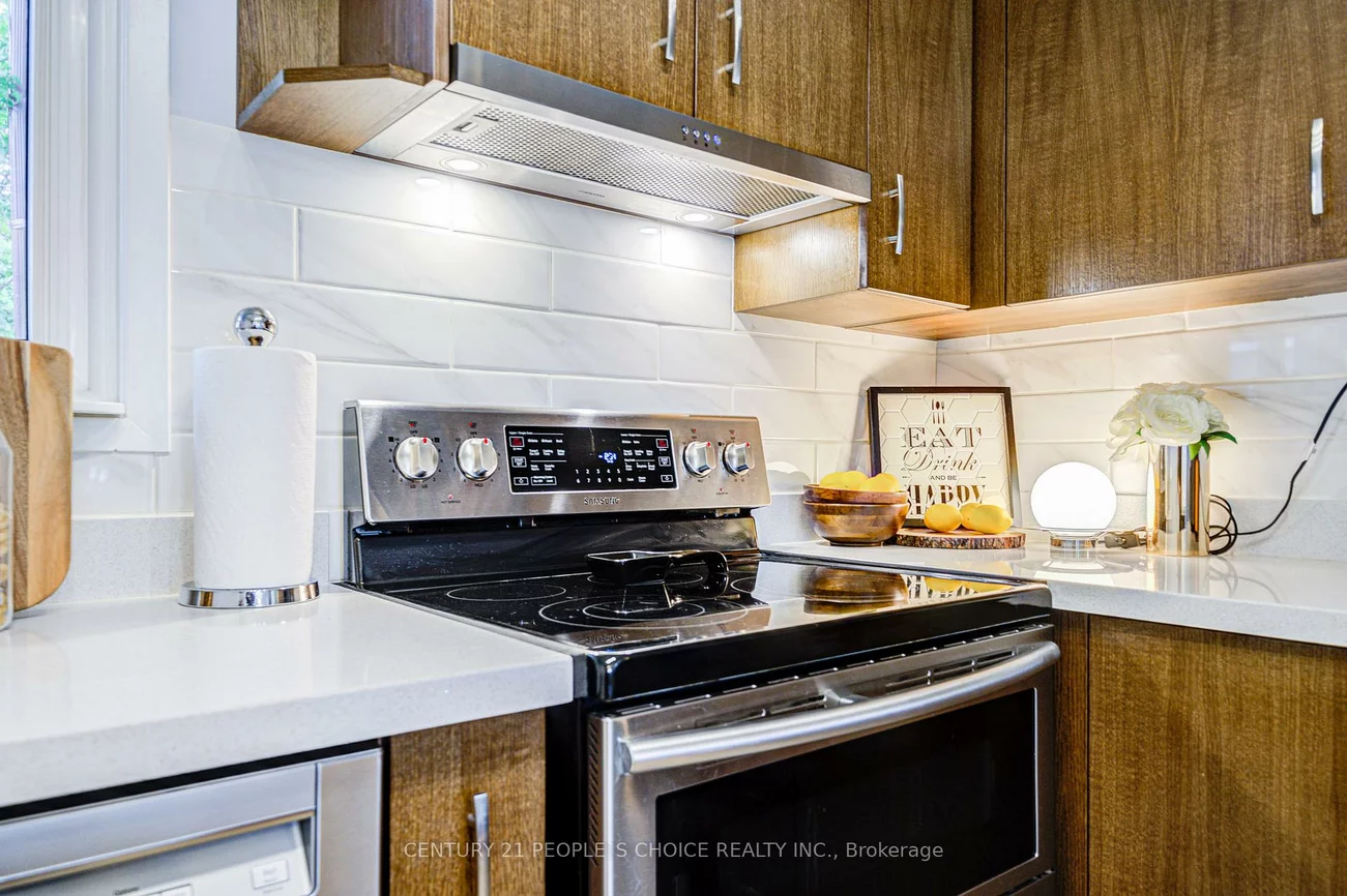 6842, Avila, Meadowvale, Mississauga