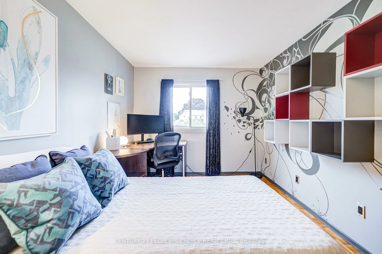 6842, Avila, Meadowvale, Mississauga