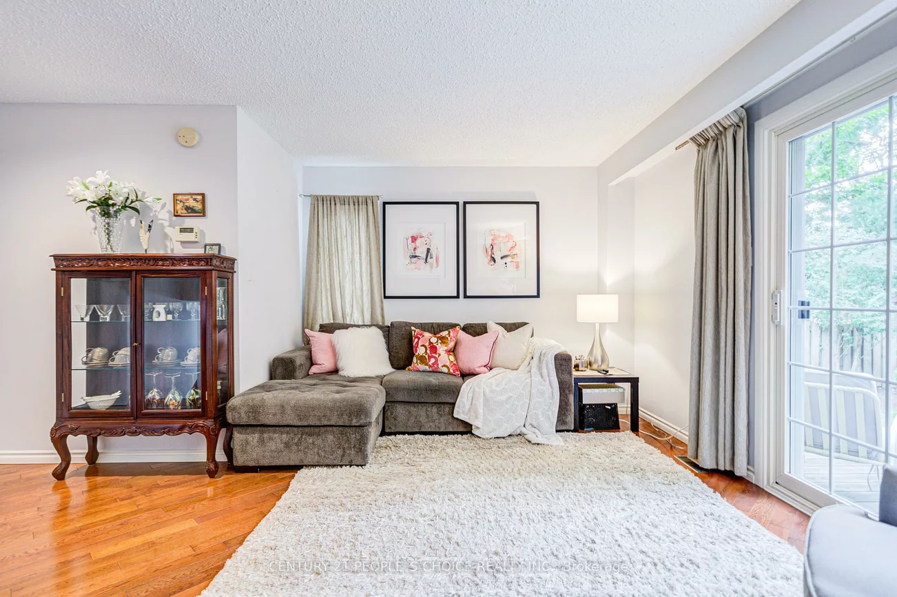6842, Avila, Meadowvale, Mississauga