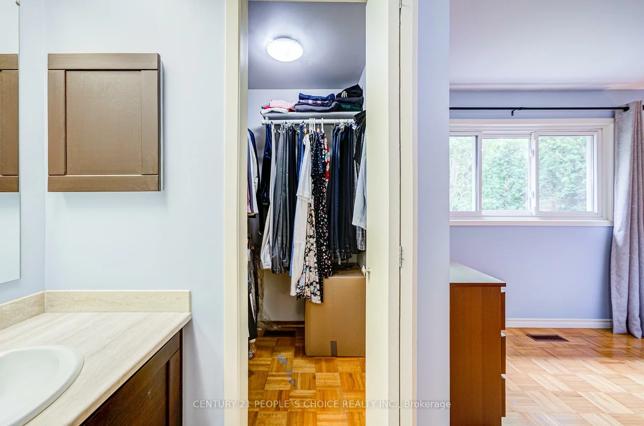 6842, Avila, Meadowvale, Mississauga