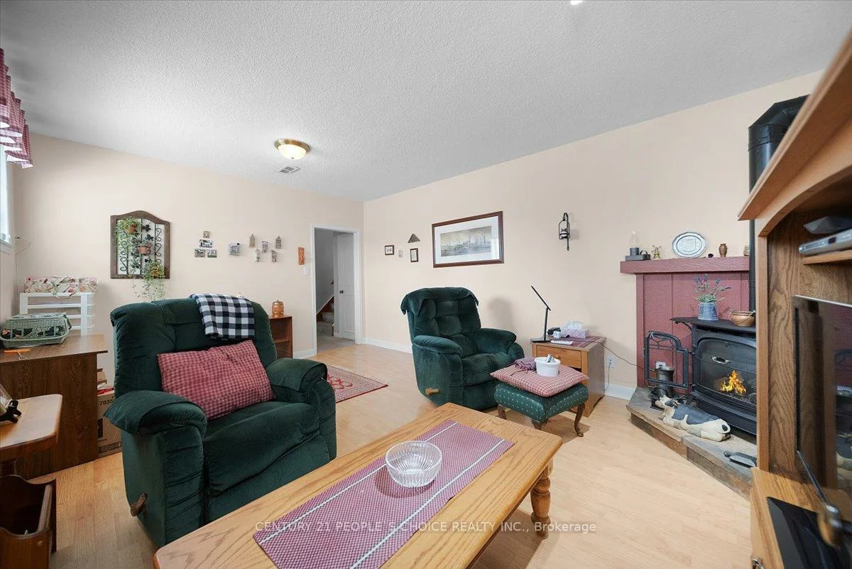2374, Truscott, Clarkson, Mississauga