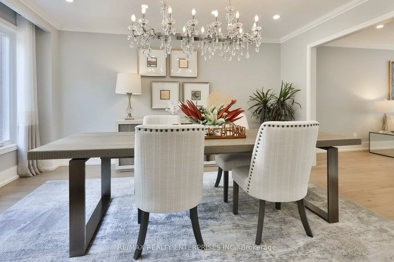 807, Indian, Lorne Park, Mississauga