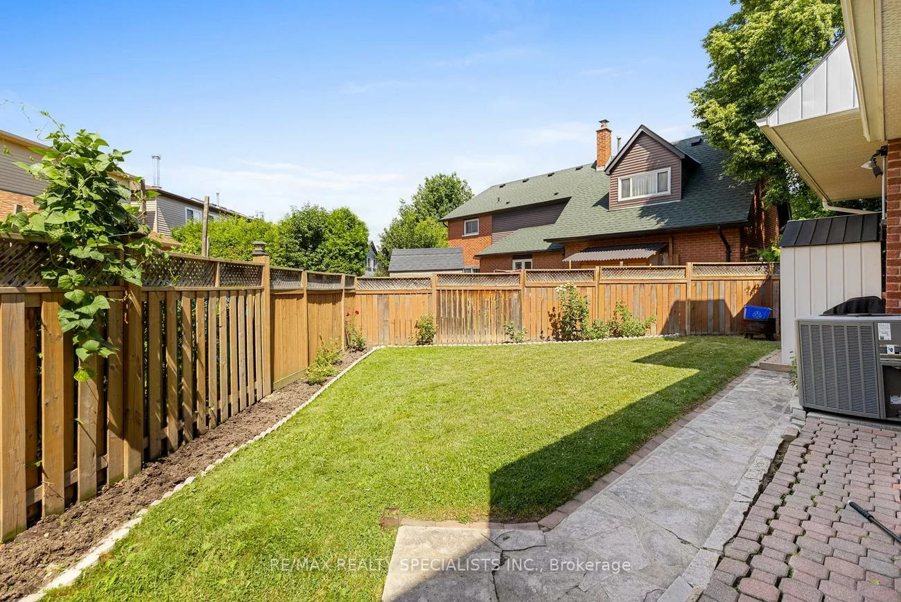 6065, Tenth line, Lisgar, Mississauga