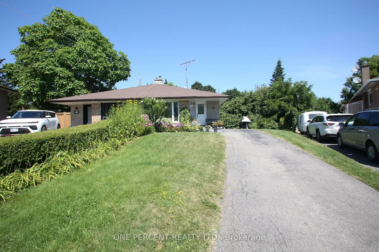 1543, Sandgate, Clarkson, Mississauga