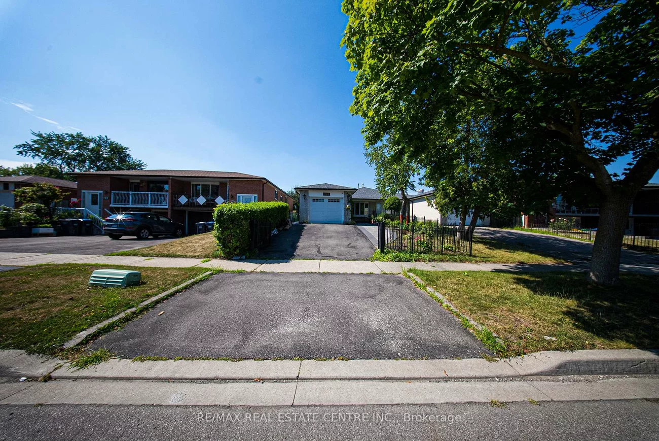 764, Eaglemount, Erindale, Mississauga