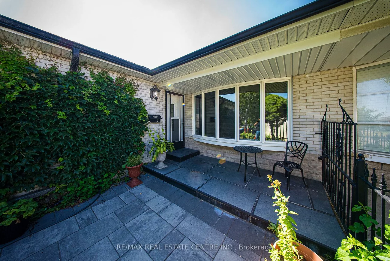 764, Eaglemount, Erindale, Mississauga