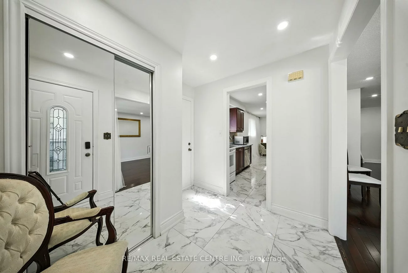 764, Eaglemount, Erindale, Mississauga