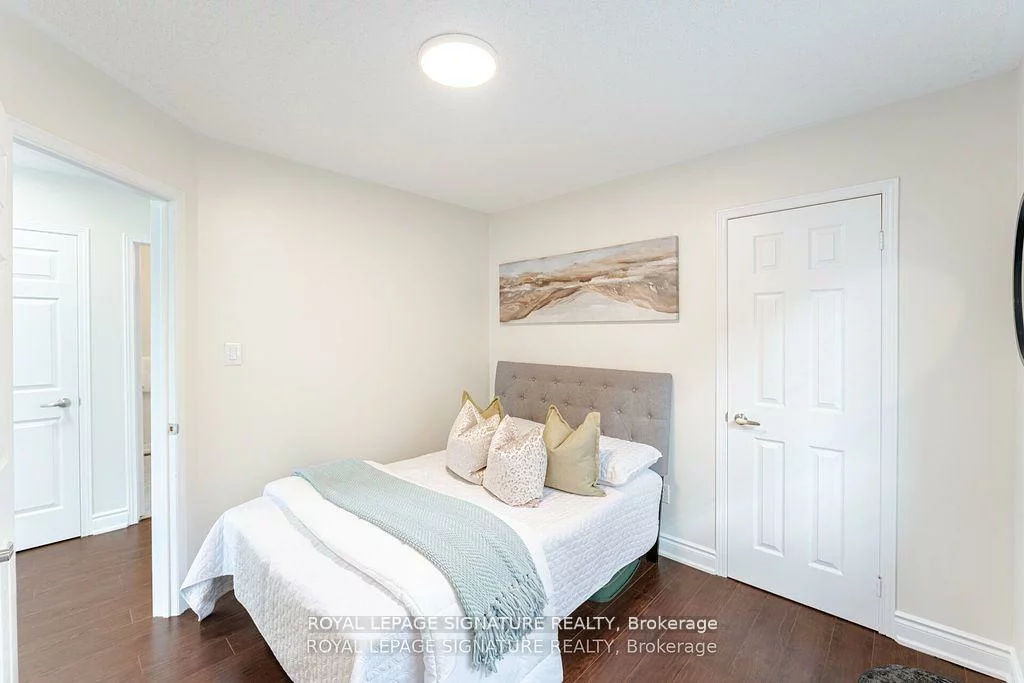 3938, Burdette, Churchill Meadows, Mississauga