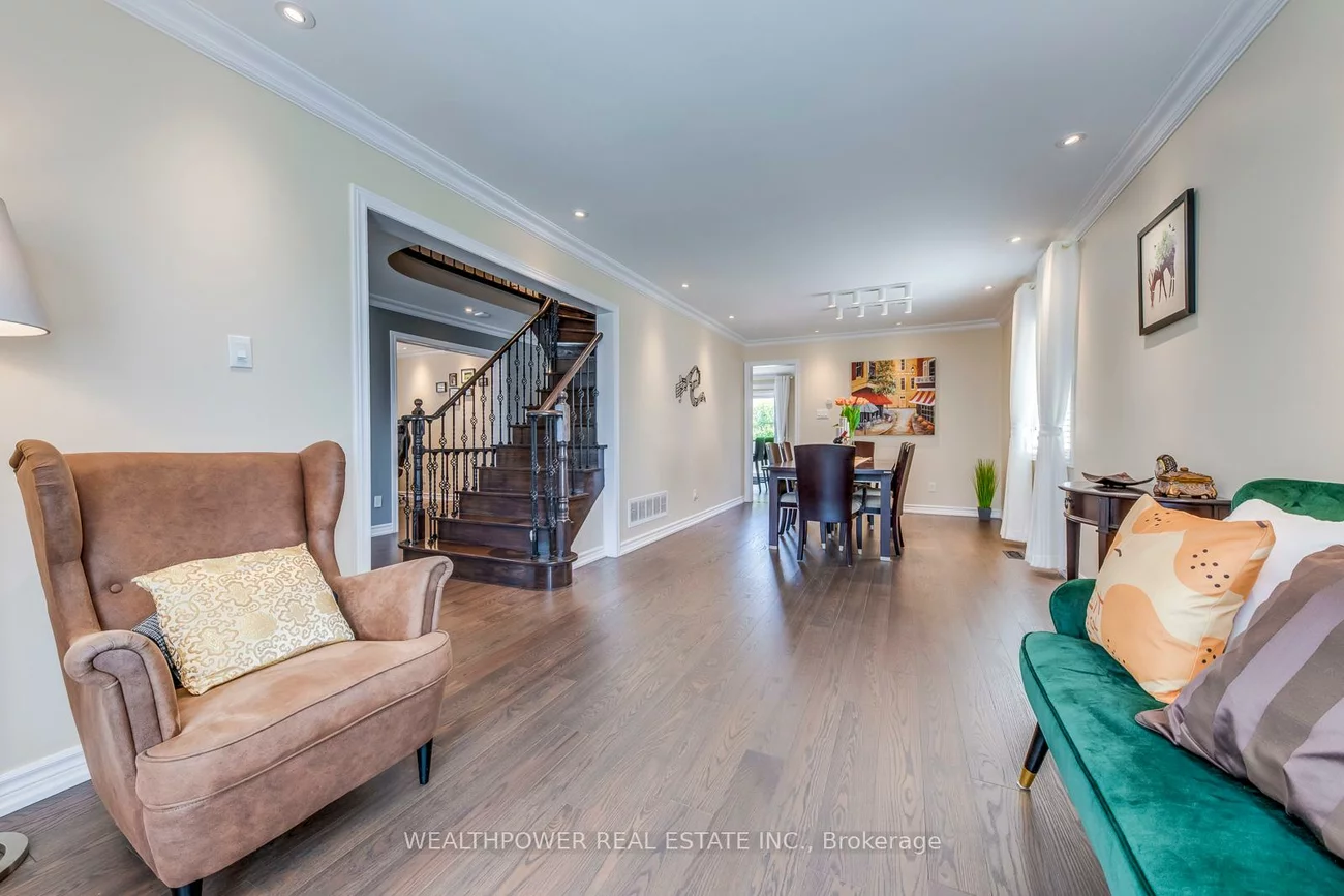 3435, Grand Park, Fairview, Mississauga