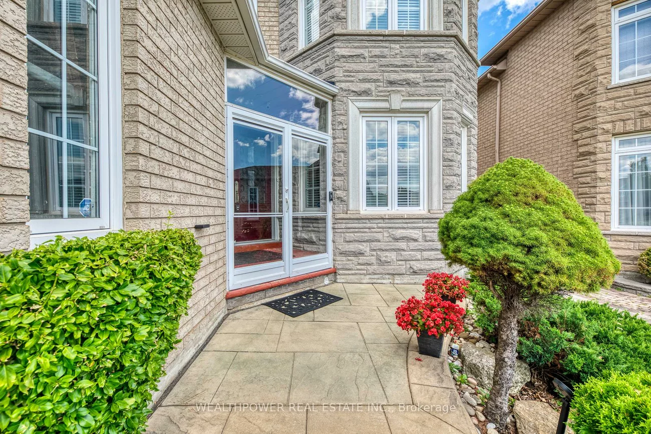 3435, Grand Park, Fairview, Mississauga