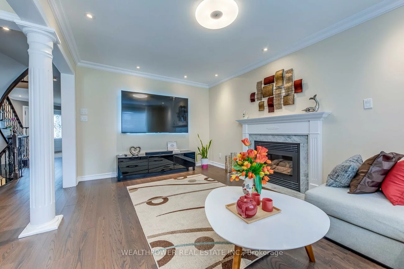 3435, Grand Park, Fairview, Mississauga
