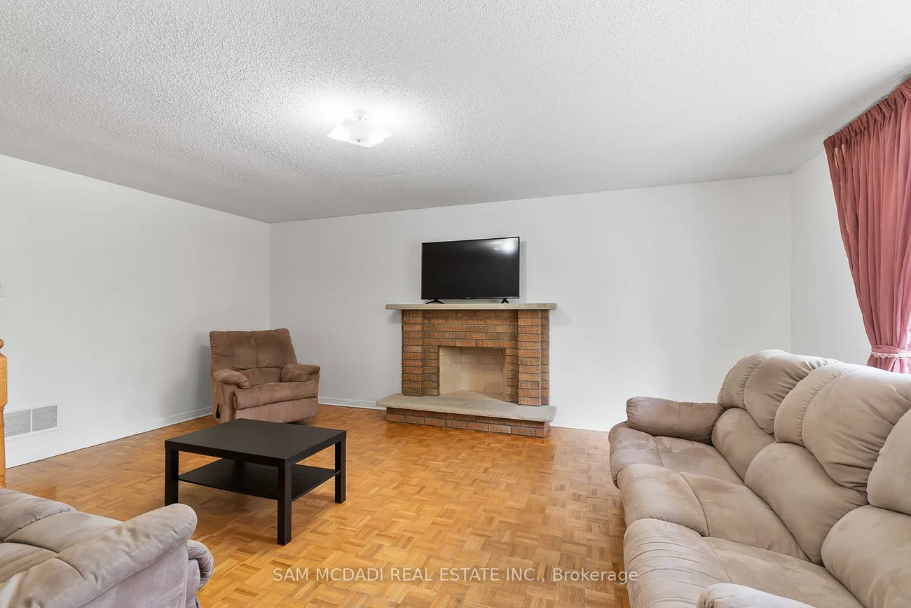 3346, Palgrave, Fairview, Mississauga