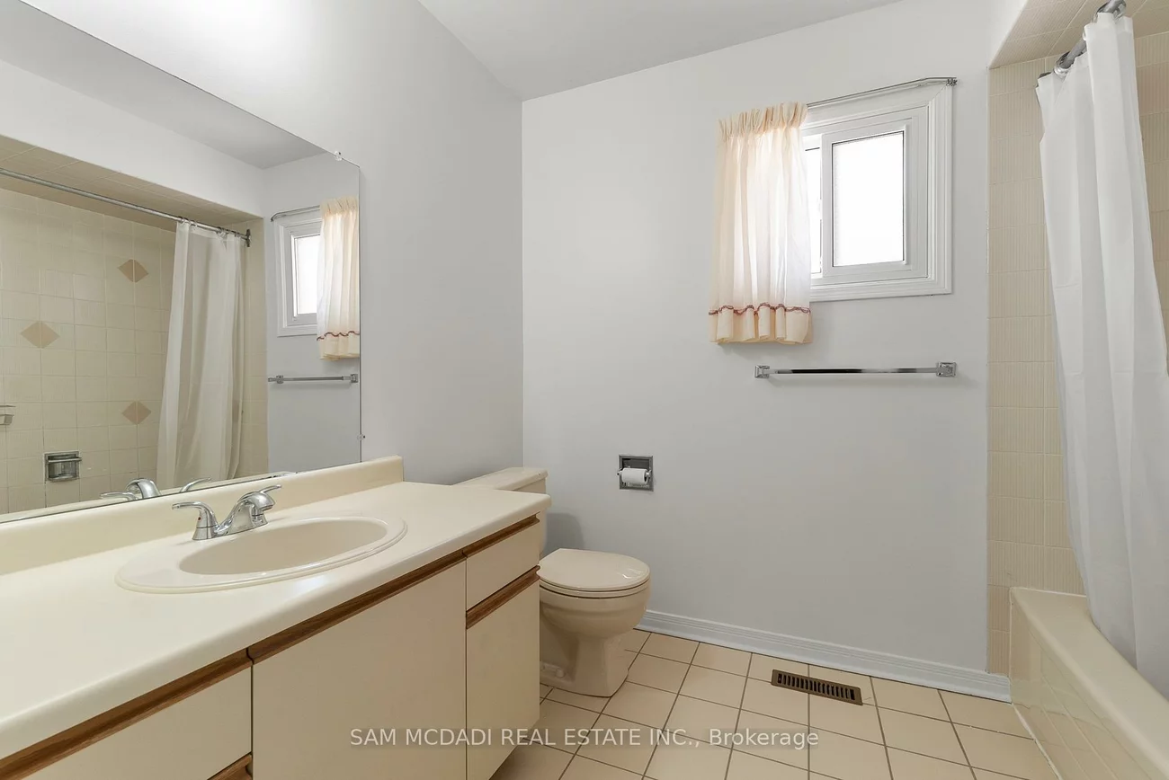 3346, Palgrave, Fairview, Mississauga