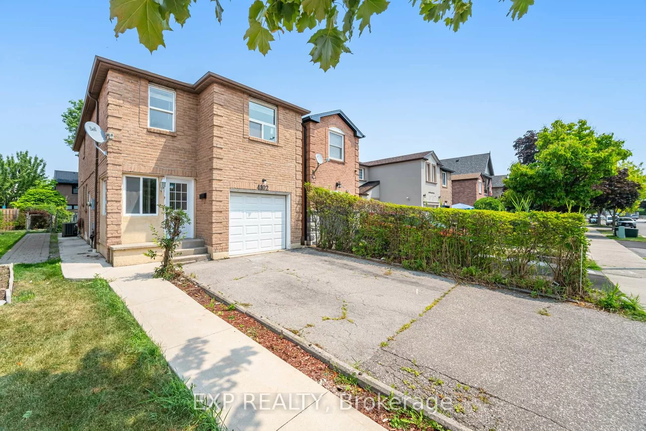 4102, Forest Fire, Rathwood, Mississauga