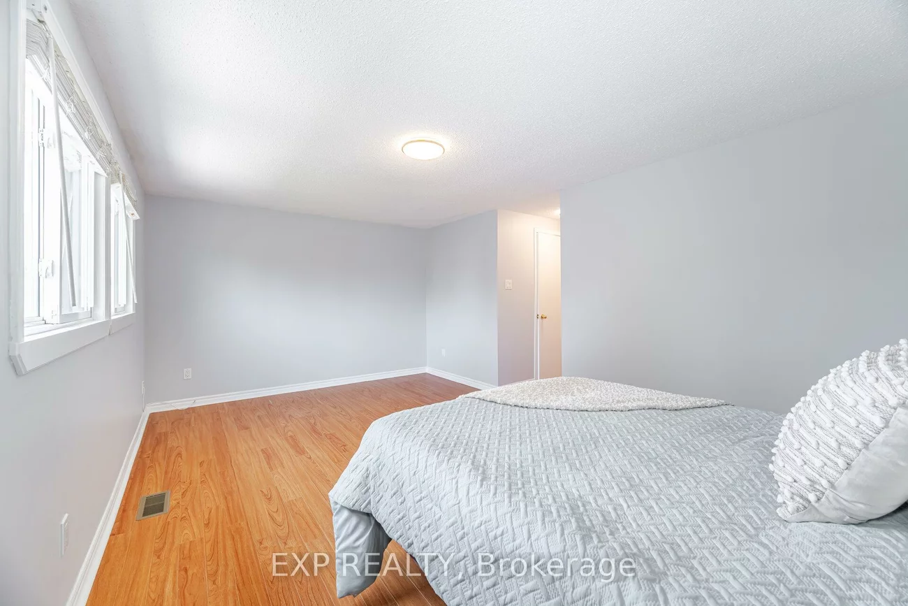 4102, Forest Fire, Rathwood, Mississauga