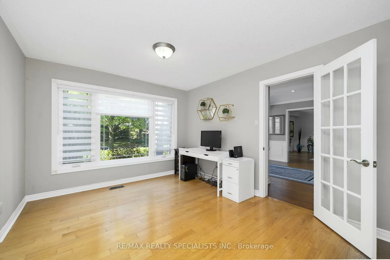 1480, Ballyclare, Erindale, Mississauga