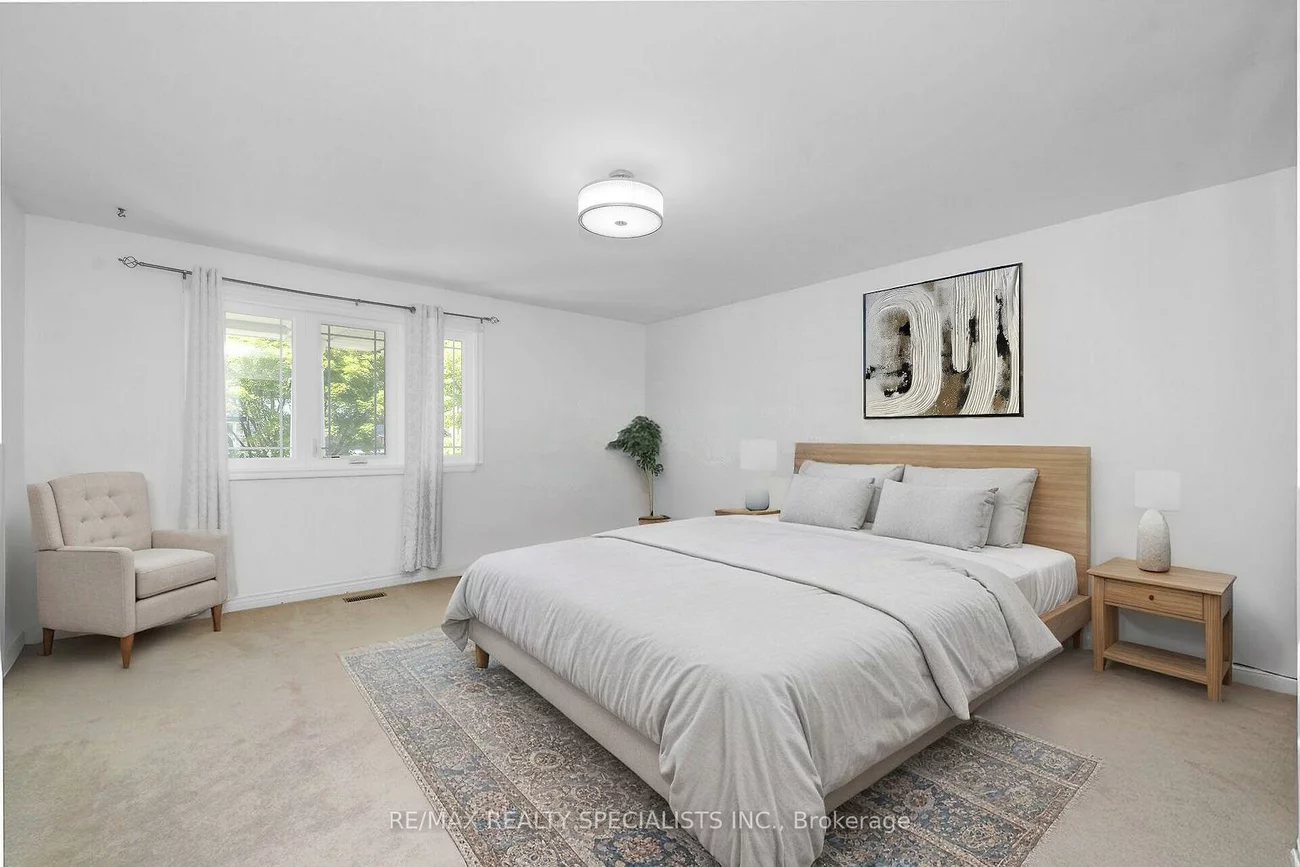 1480, Ballyclare, Erindale, Mississauga