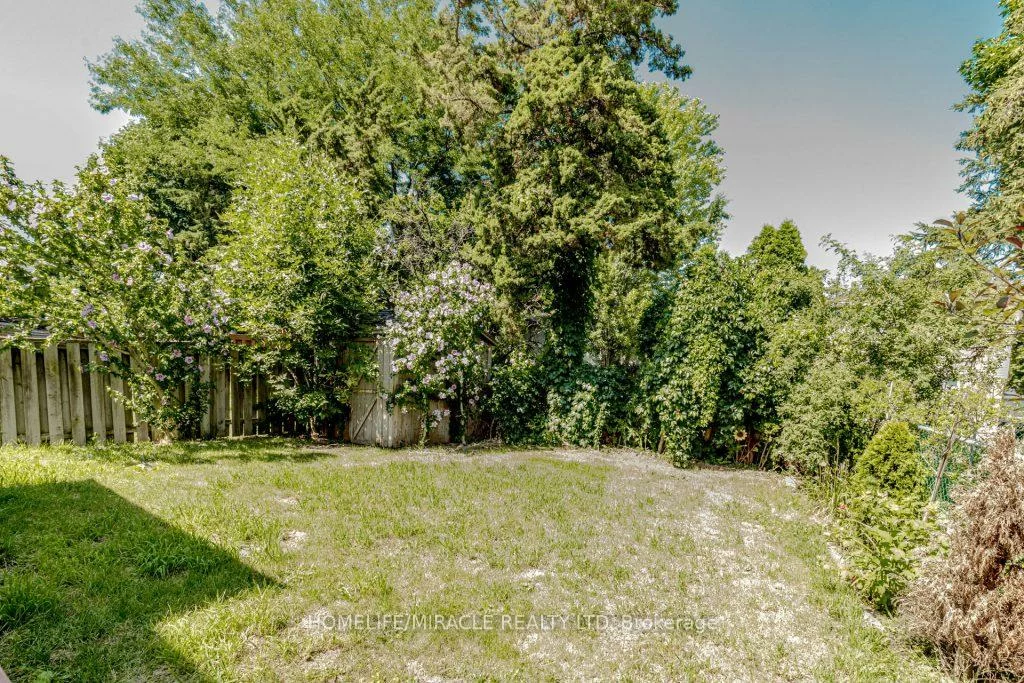 6593, Edenwood, Meadowvale, Mississauga