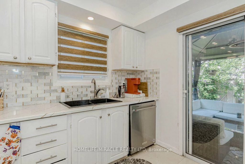 6593, Edenwood, Meadowvale, Mississauga