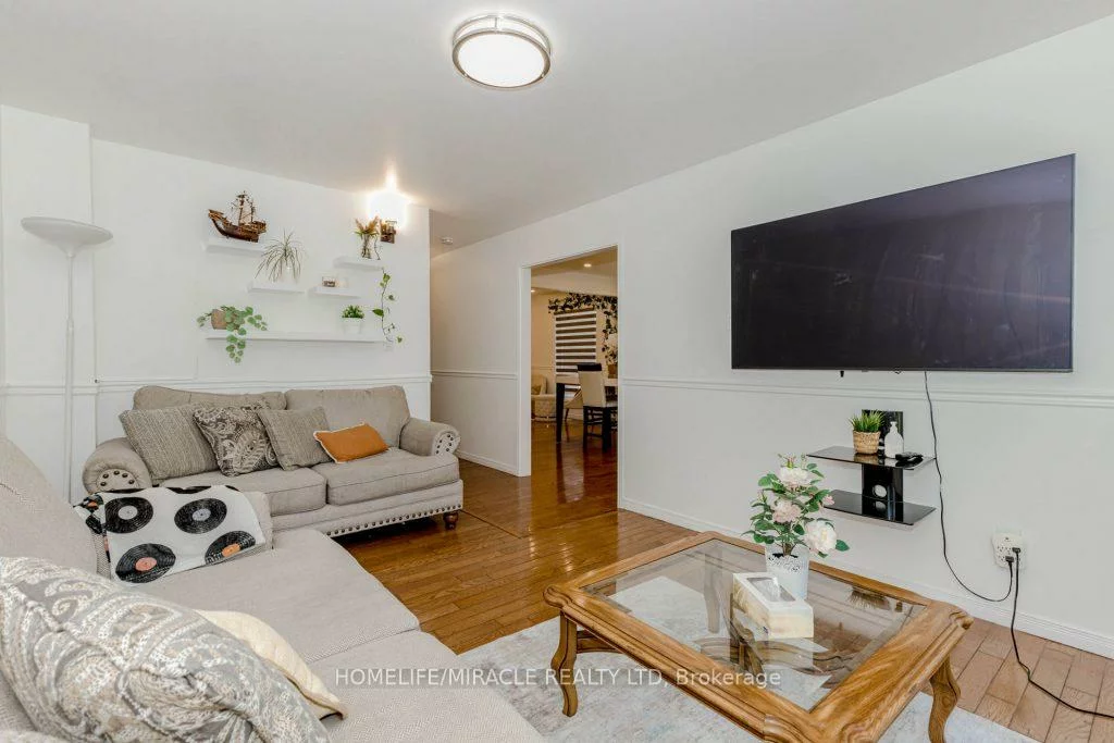 6593, Edenwood, Meadowvale, Mississauga