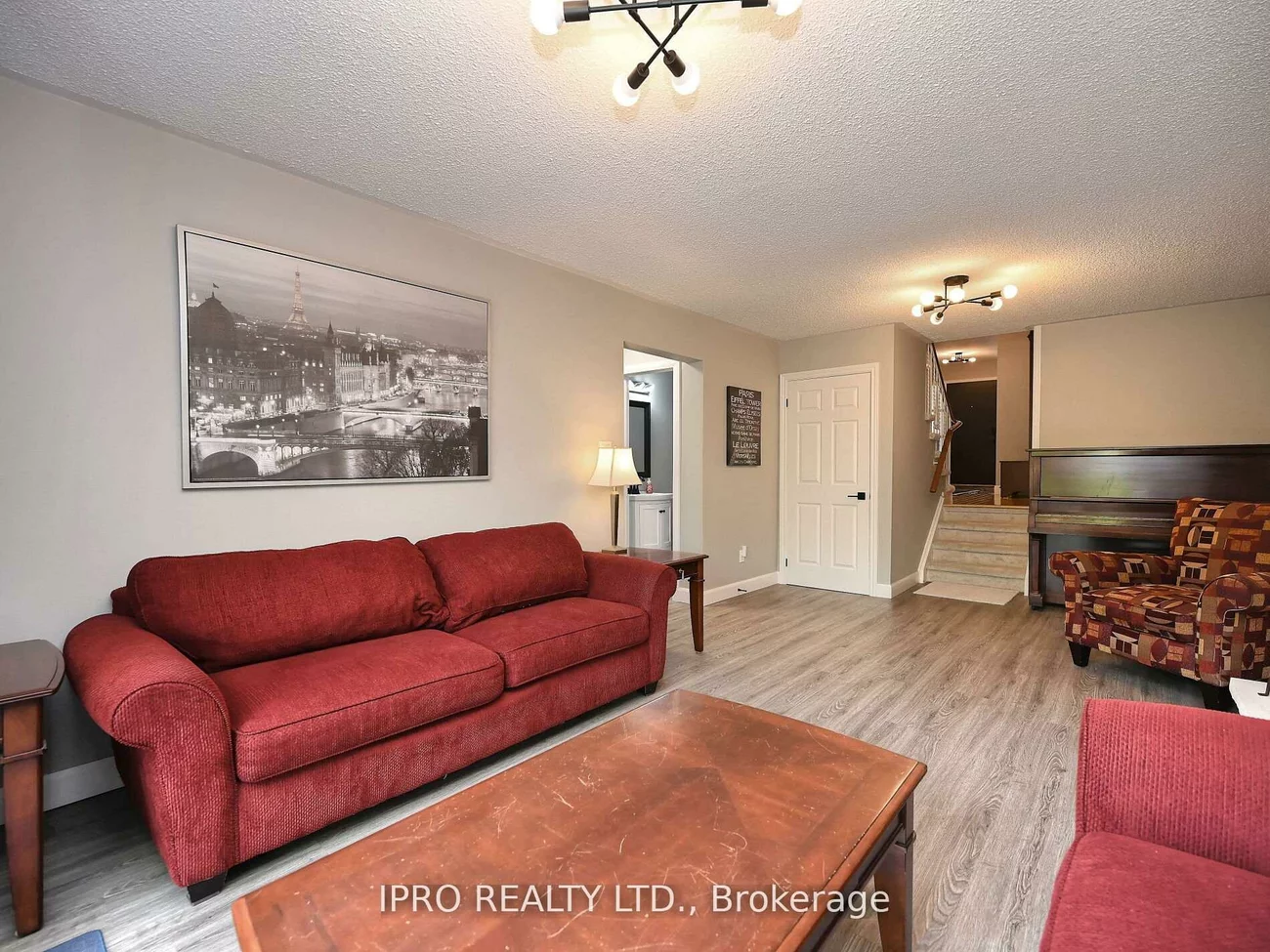 986, Vanier, Lorne Park, Mississauga
