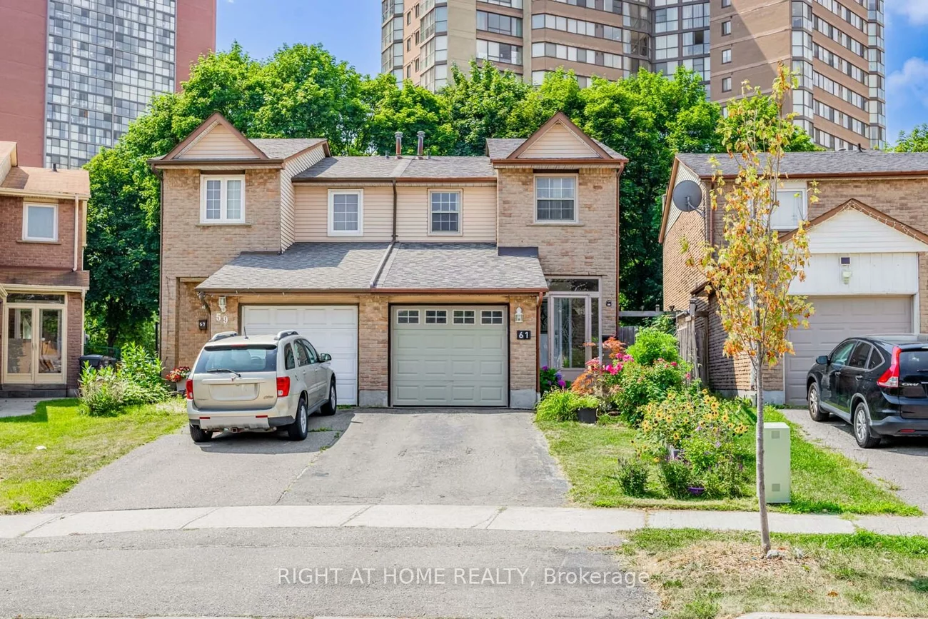 61, Chalfield, Rathwood, Mississauga