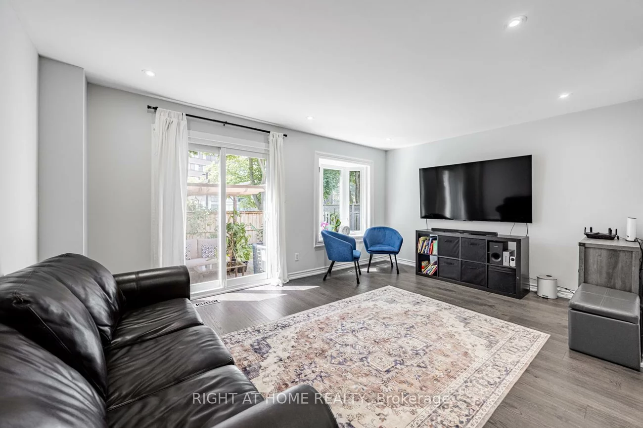 61, Chalfield, Rathwood, Mississauga
