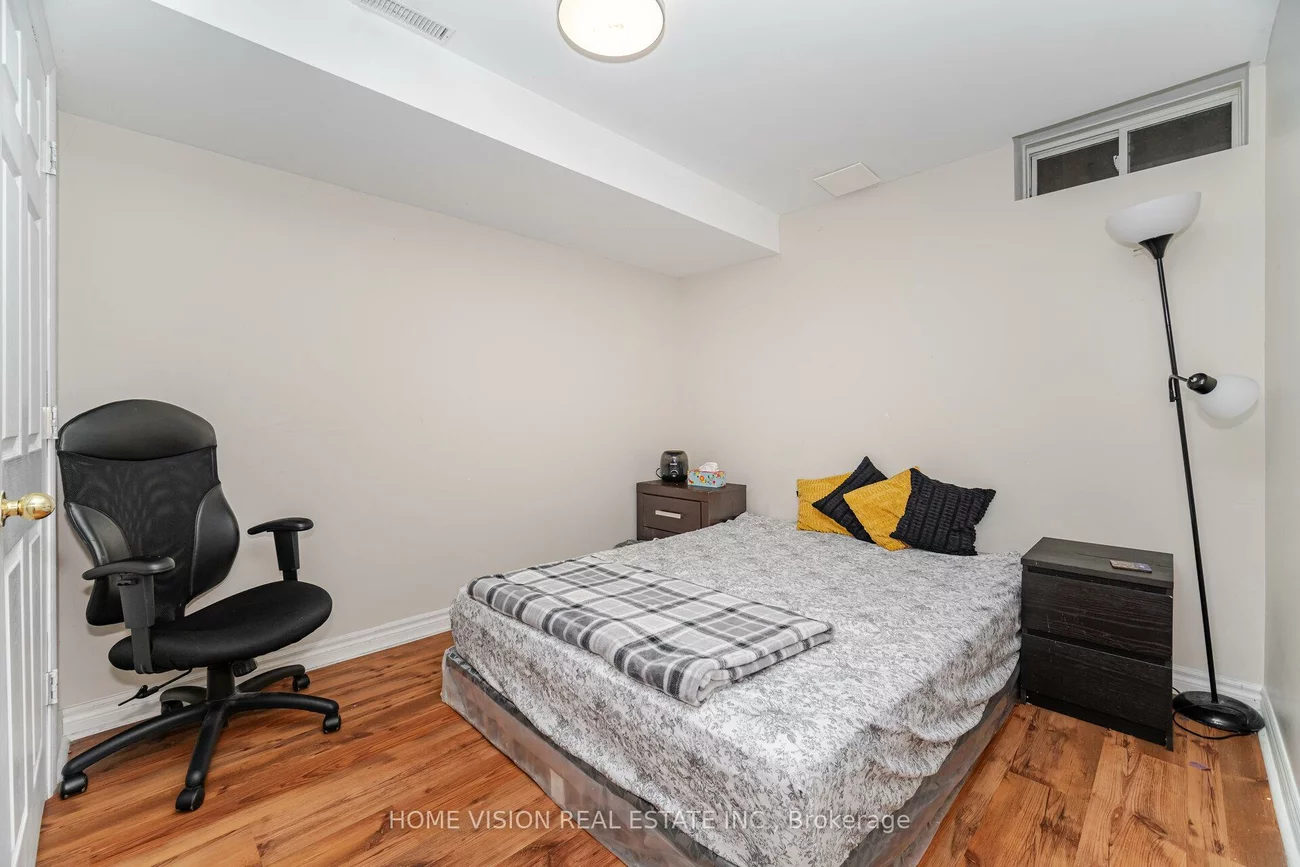 6560, Western Skies, Meadowvale Village, Mississauga