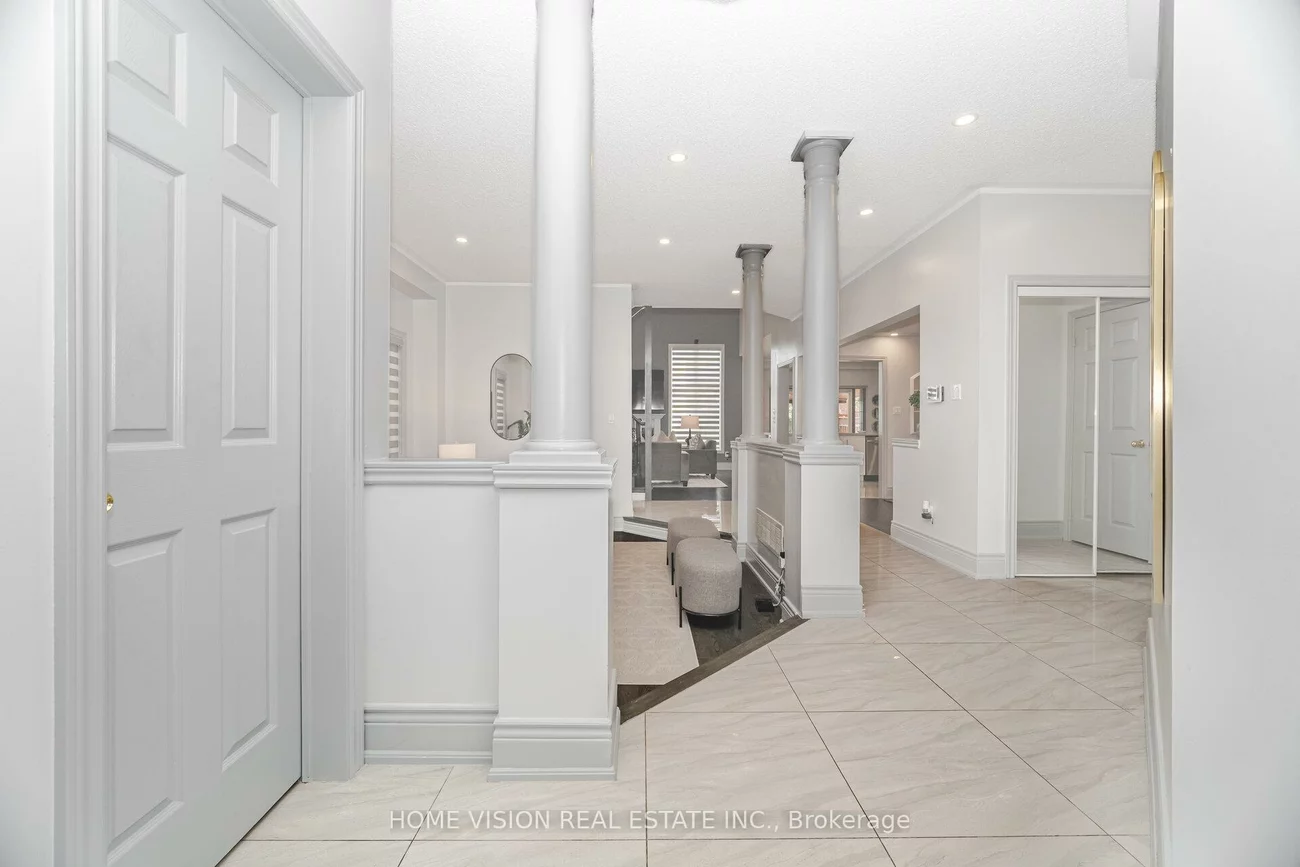 6560, Western Skies, Meadowvale Village, Mississauga