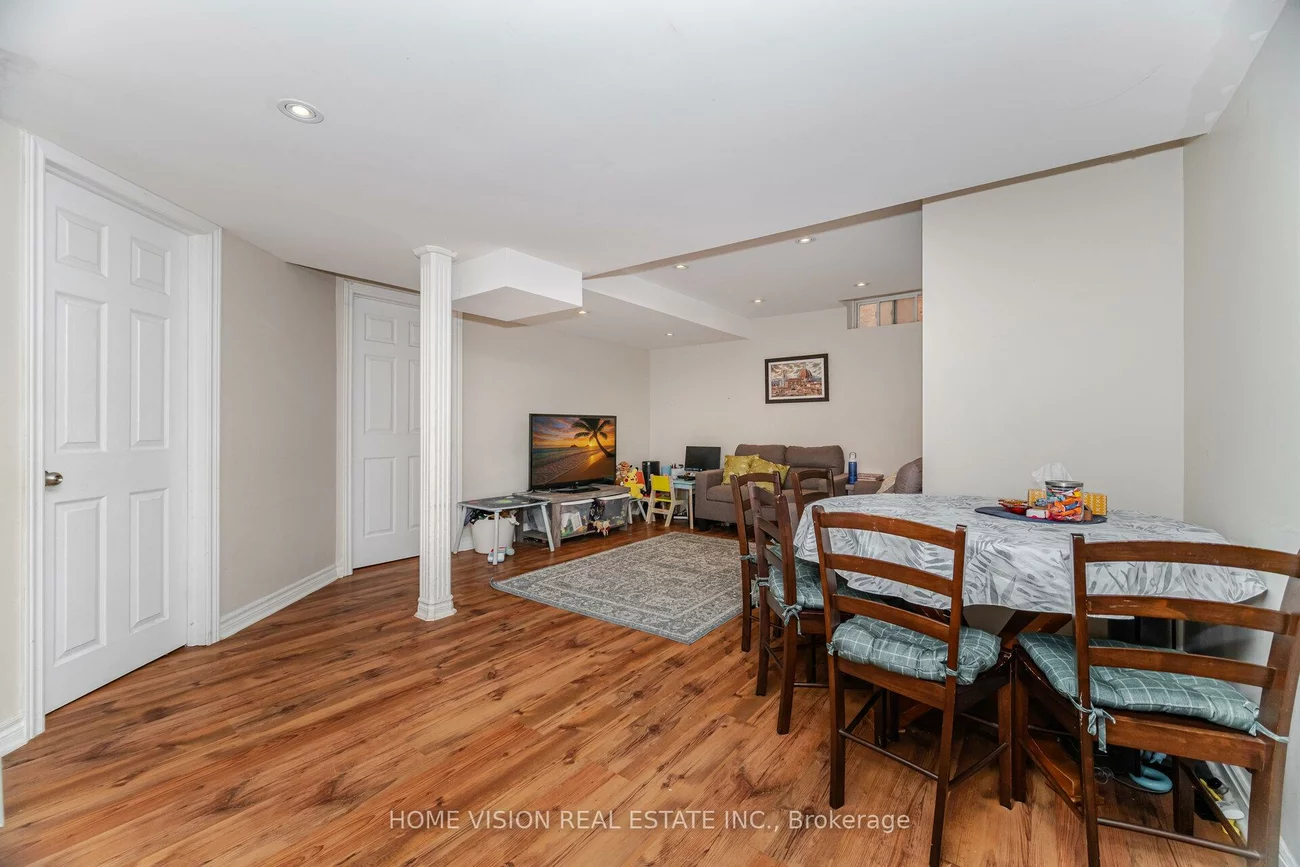 6560, Western Skies, Meadowvale Village, Mississauga
