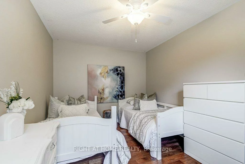 180, Queen, Port Credit, Mississauga