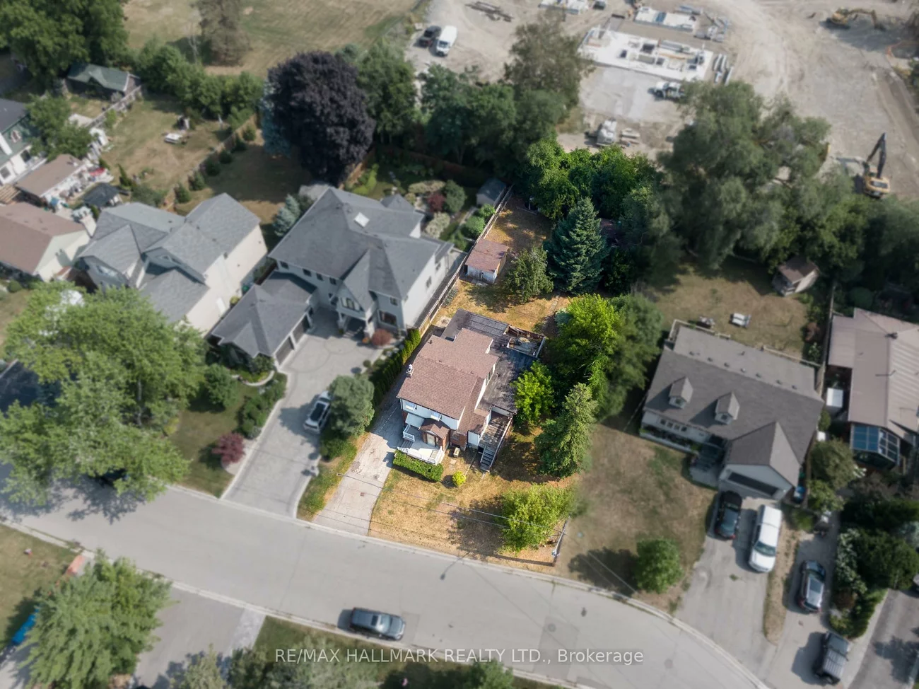 724-728, Montbeck, Lakeview, Mississauga