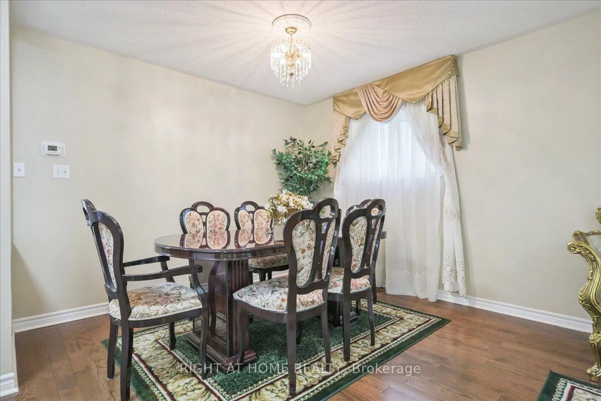 5322, Lismic, East Credit, Mississauga