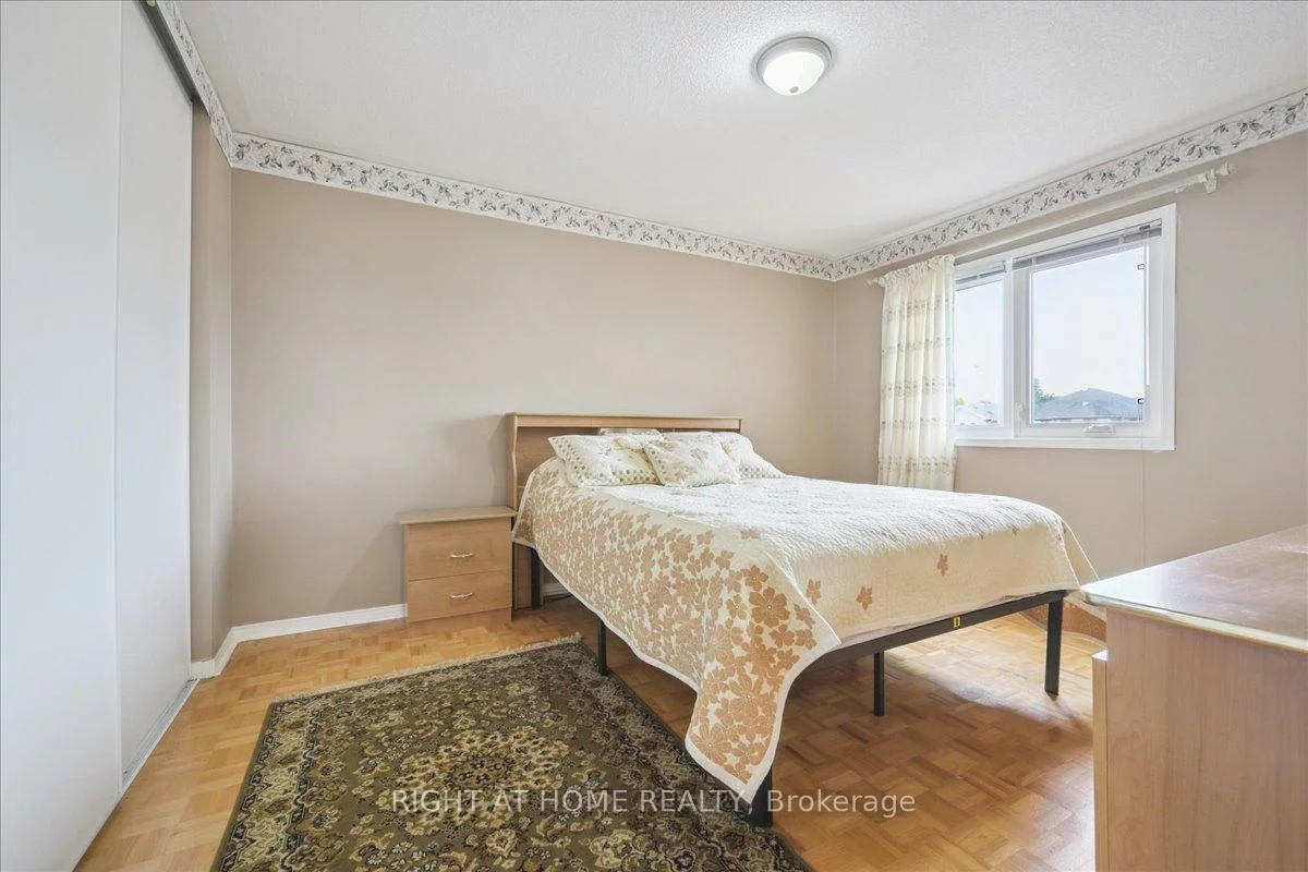 5322, Lismic, East Credit, Mississauga