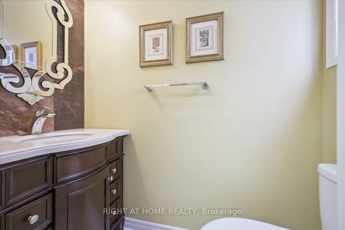 5322, Lismic, East Credit, Mississauga