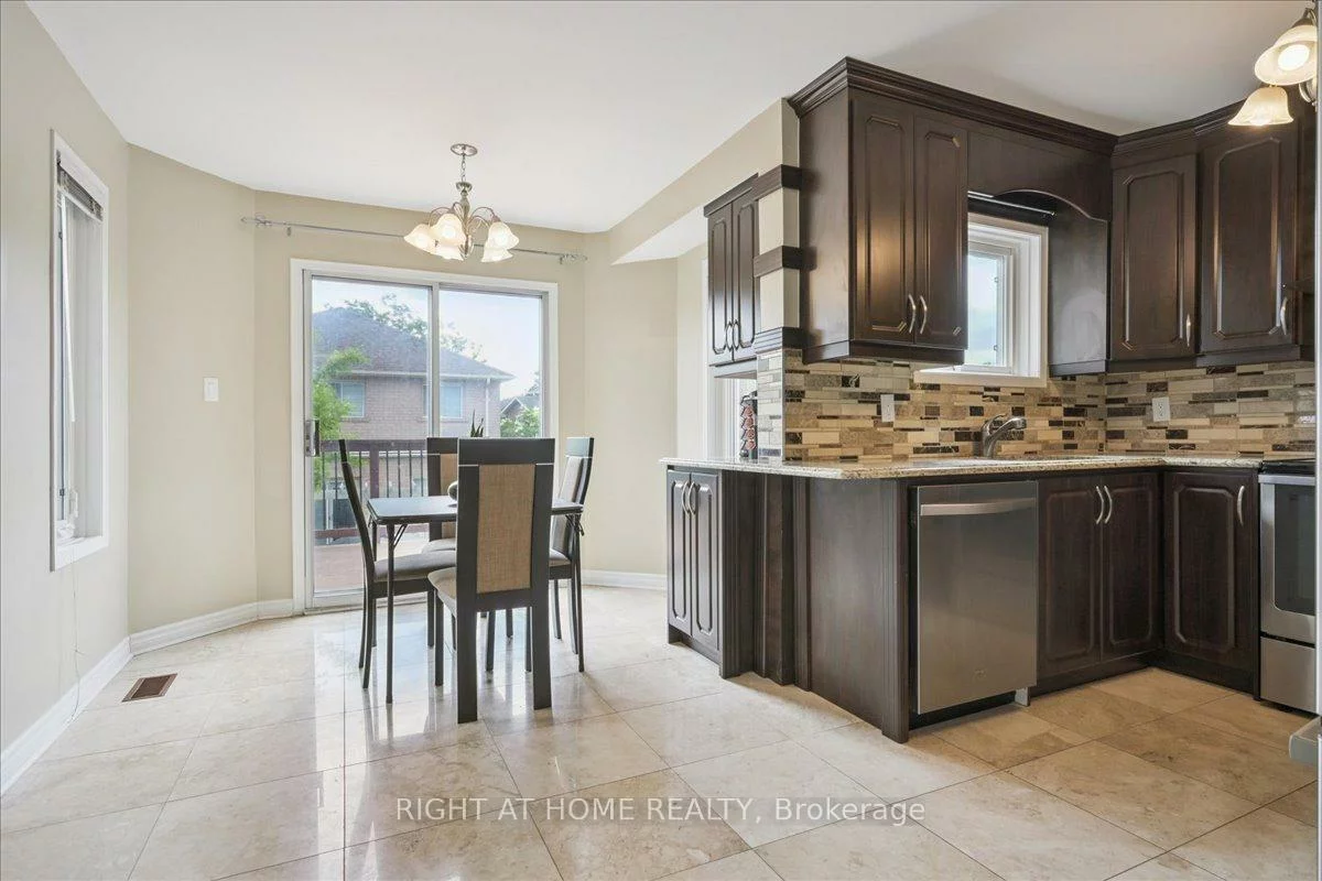 5322, Lismic, East Credit, Mississauga