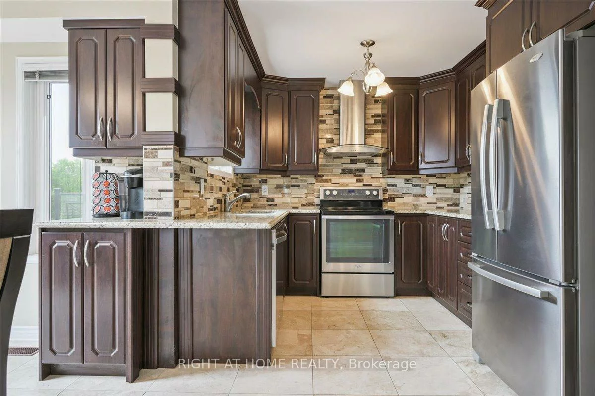5322, Lismic, East Credit, Mississauga