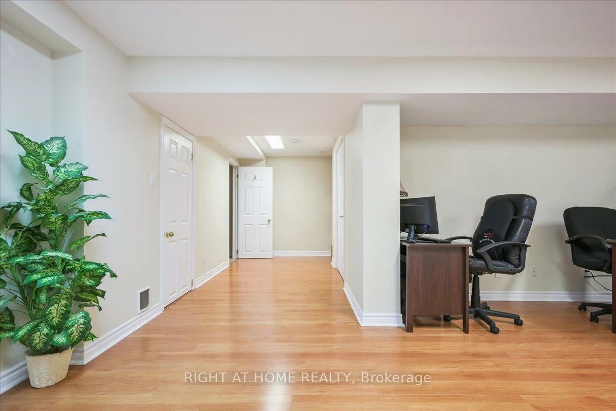 5322, Lismic, East Credit, Mississauga