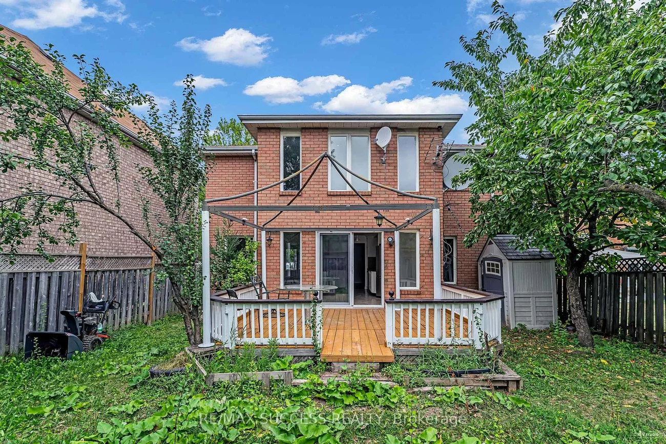 3224, Turnstone, Erin Mills, Mississauga